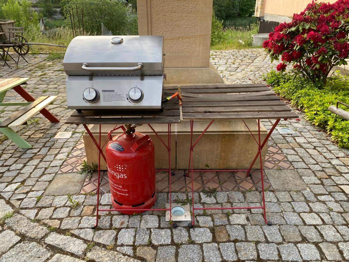 Ferienwohnung Wachstube Mit 3 Schlafraeumen Im Rittergut Leppersdorf Wachau Exteriör bild